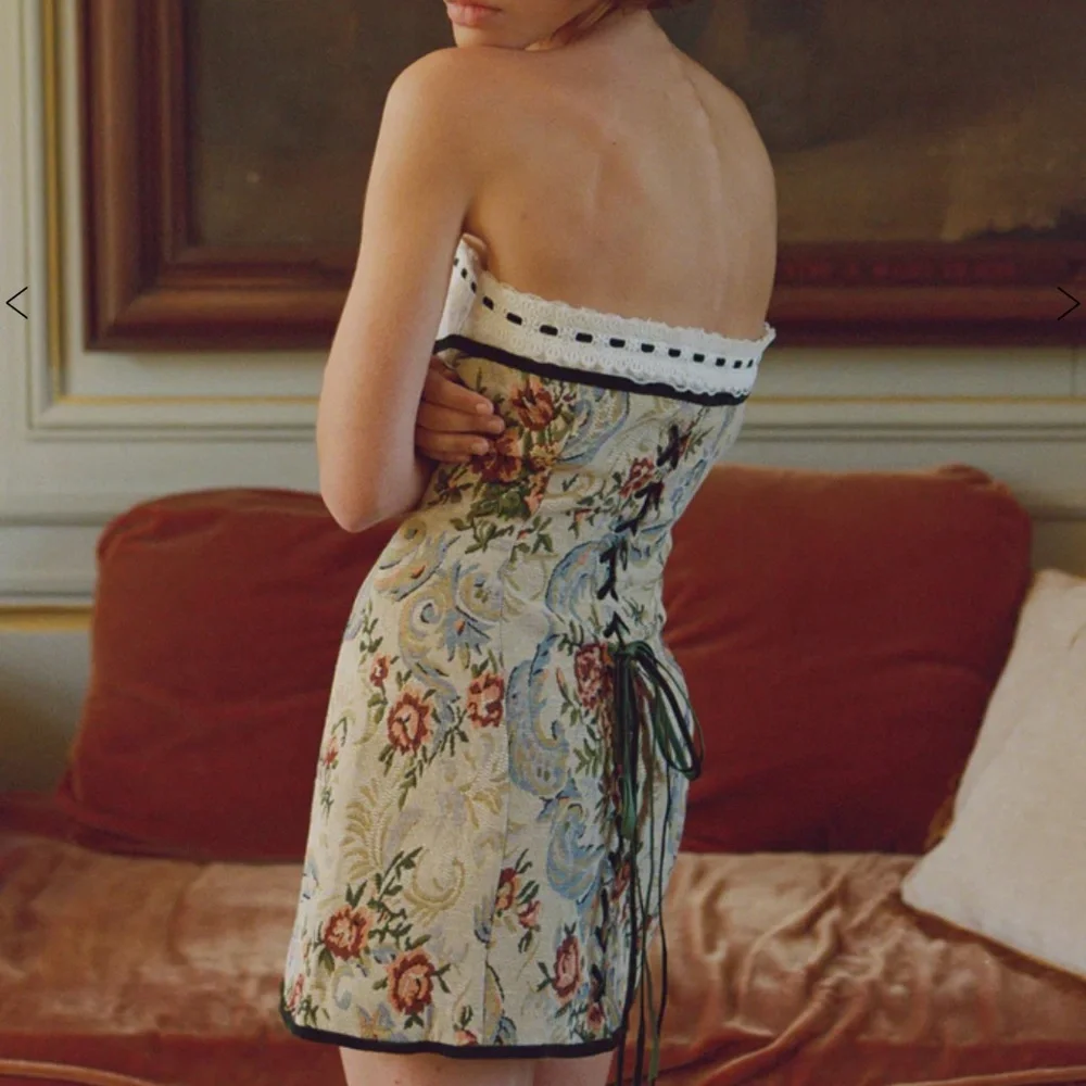 With Jean Sabrin Dress | Tabi - Picture 4 of 6